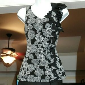NWT  ELLE sheer lined top